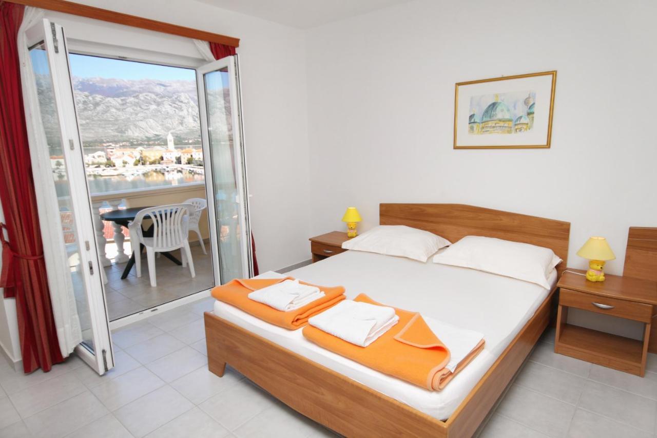 Apartments And Rooms By The Sea Vinjerac, Zadar - 3248 Exterior photo